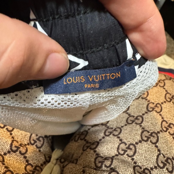 Authentic Louis Vuitton Joggers Size Large - Picture 3 of 6